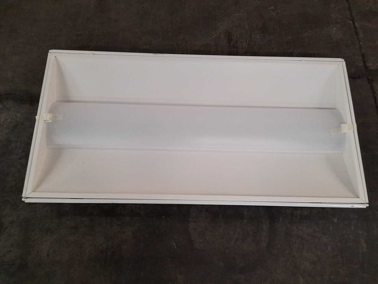 Quantity of 19x 24CZ-LD5-50SE-UNV-I.835-CD1-U Lights - LIGHTING