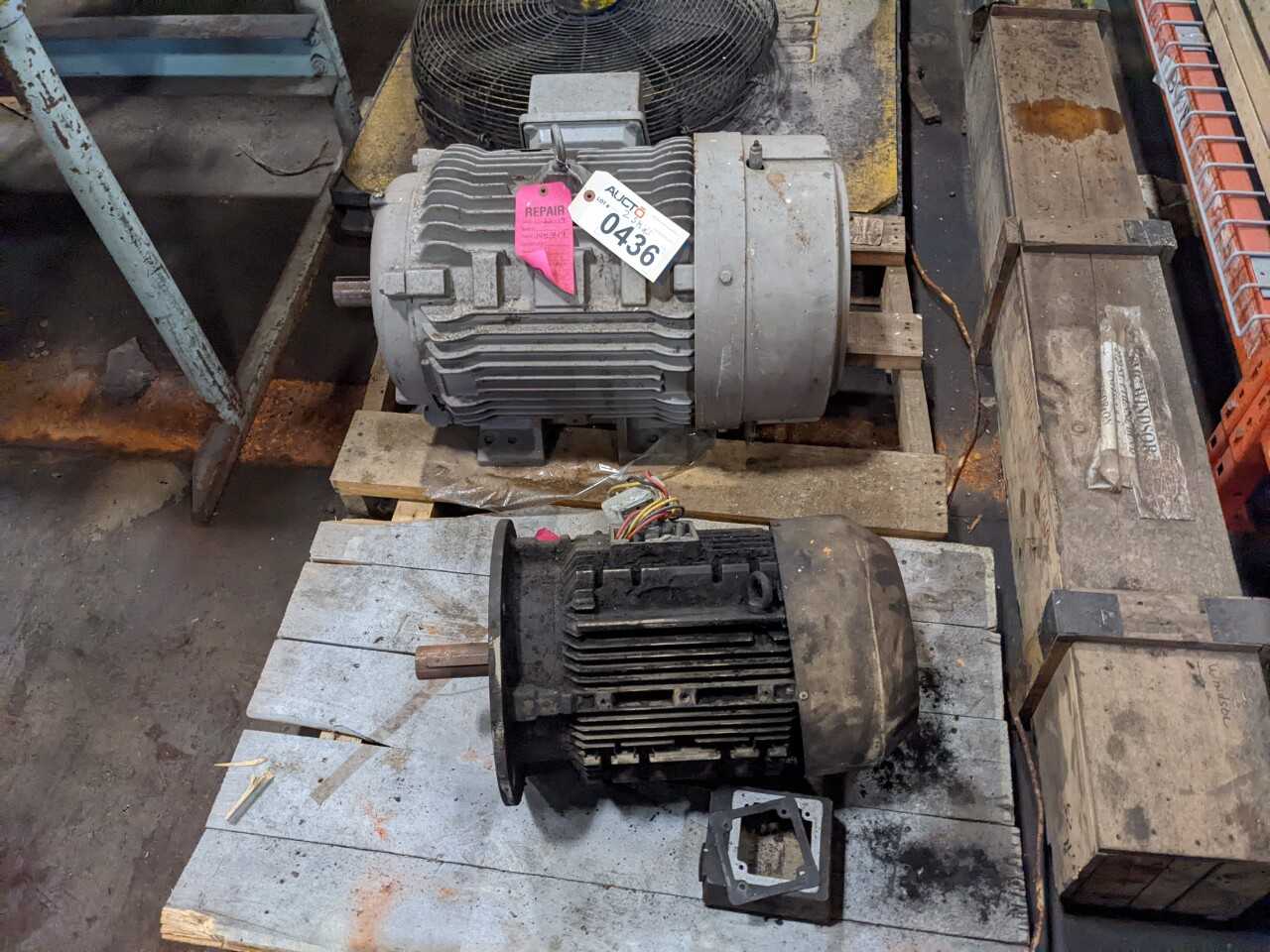 LOT OF 2 ASSORTED AC MOTORS, SIEMENS 40HP 460V-AC (NEED REPAIRS) - ELECTRIC MOTORS