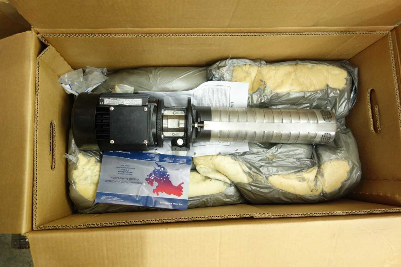 LOT OF 2 GRUNDFOS SUBMERSIBLE PUMPS - PUMPS