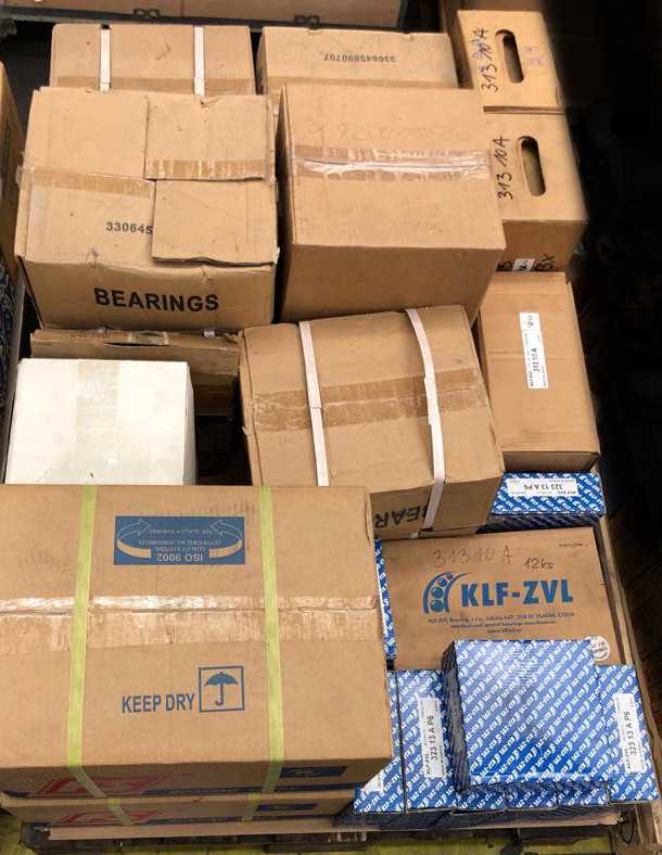 1 pallet of assorted bearings - BEARINGS