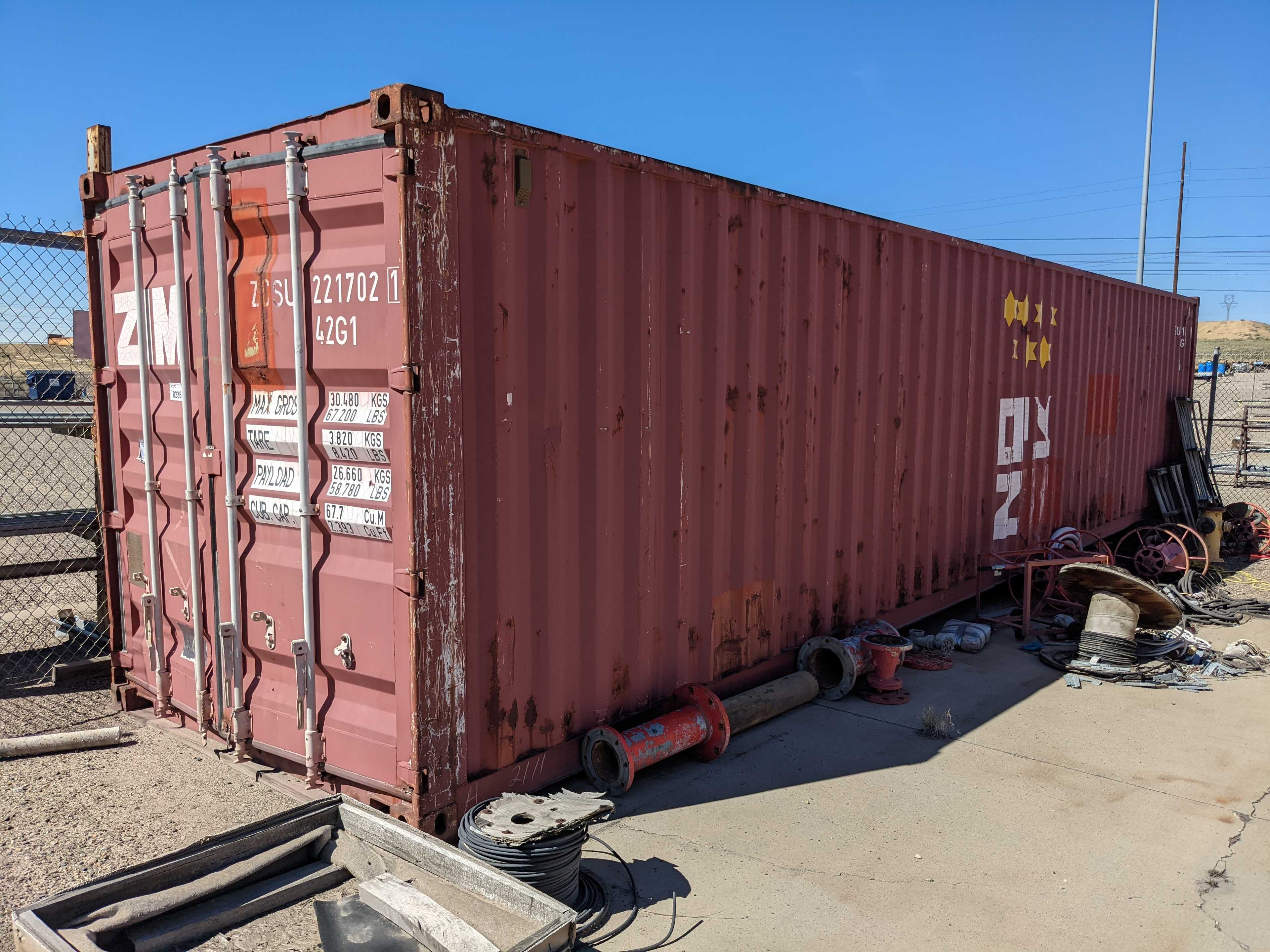 SHIPPING CONTAINER WITH MISCELLANOUS CONTENTS - INDUSTRIAL PARTS