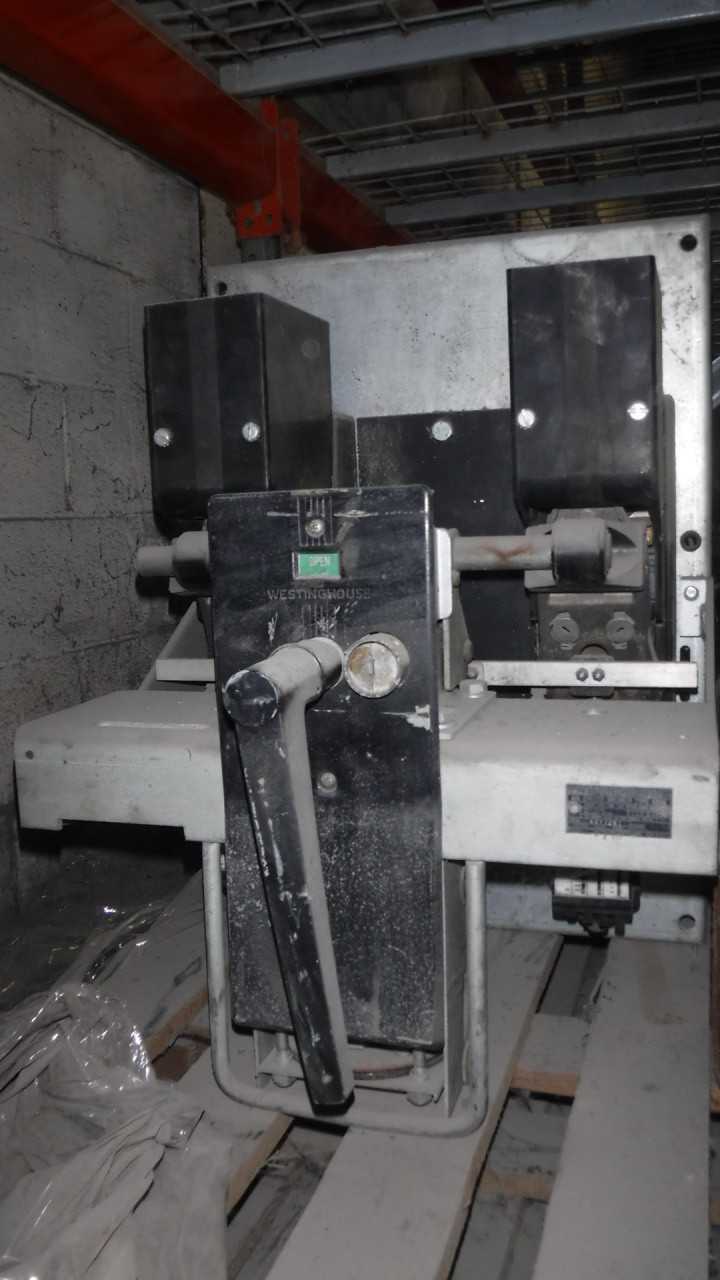 Westinghouse Air Circuit Breaker - CIRCUIT BREAKERS