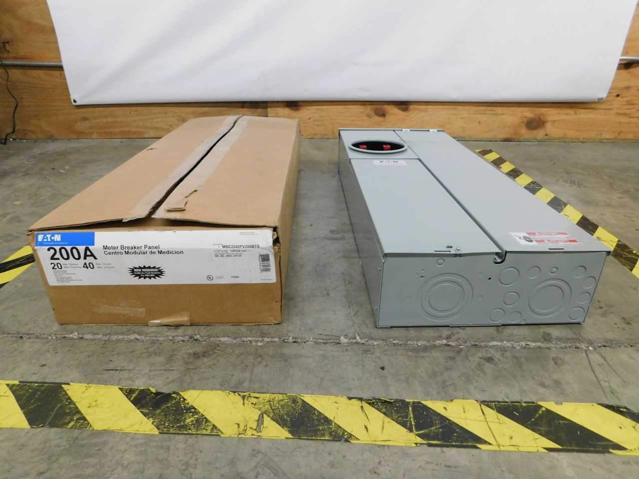 Quantity of 1x MBE2040PV200BTS Electrical Panel/Loadcenter/Switchboards - ELECTRICAL COMPONENTS