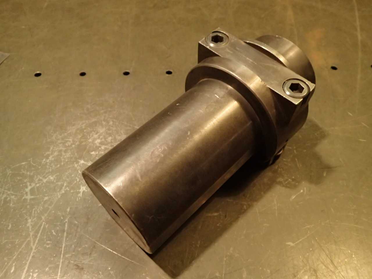 2-1/2", Square Hand, Tap Drive Holder: 3" Straight Shank - HOLEMAKING TOOLS