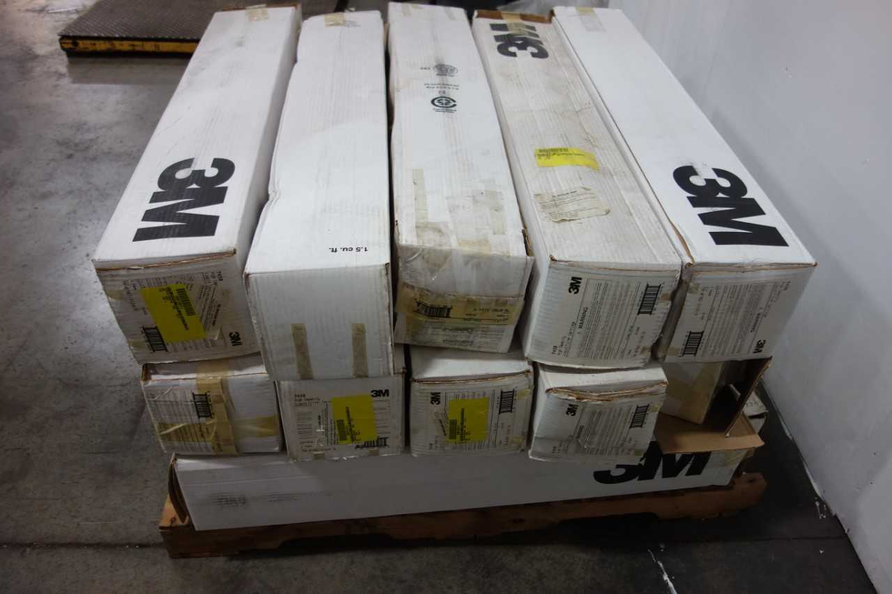 PALLET OF 3M HIGH CAPACITY LIQUID FILTER CARTRIDGES - INDUSTRIAL PARTS
