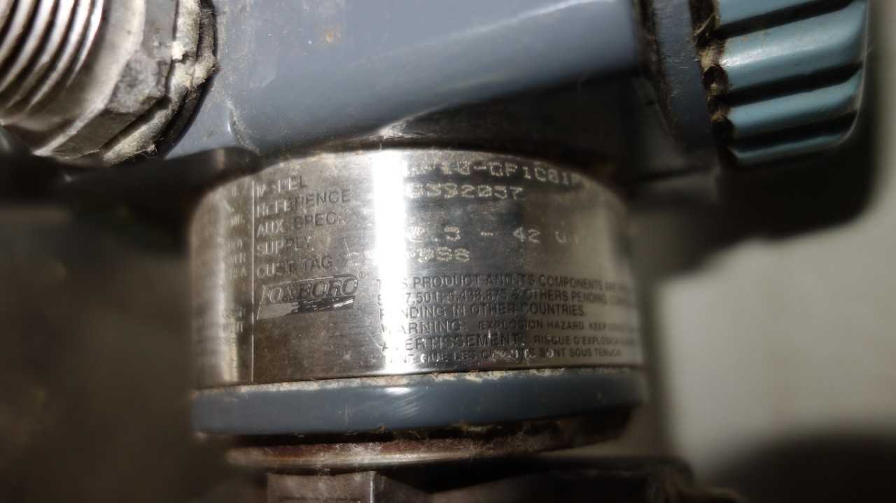 FOXBORO IDP10 PRESSURE TRANSMITTER - INSTRUMENTATION