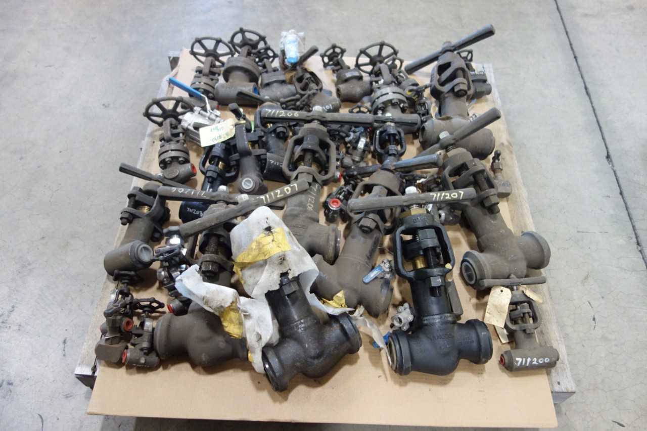 1 PALLET OF ASSORTED STEEL VALVES - VALVES