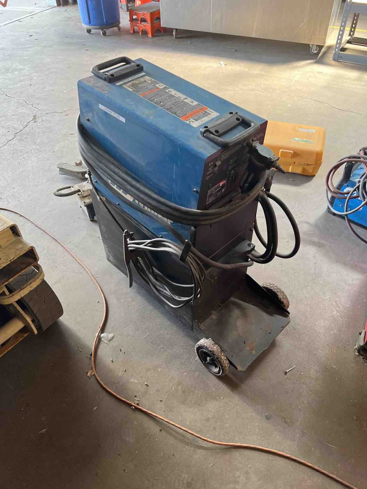 Miller Spectrum 2050 Plasma Cutting System - CNC PLASMA CUTTING TABLE