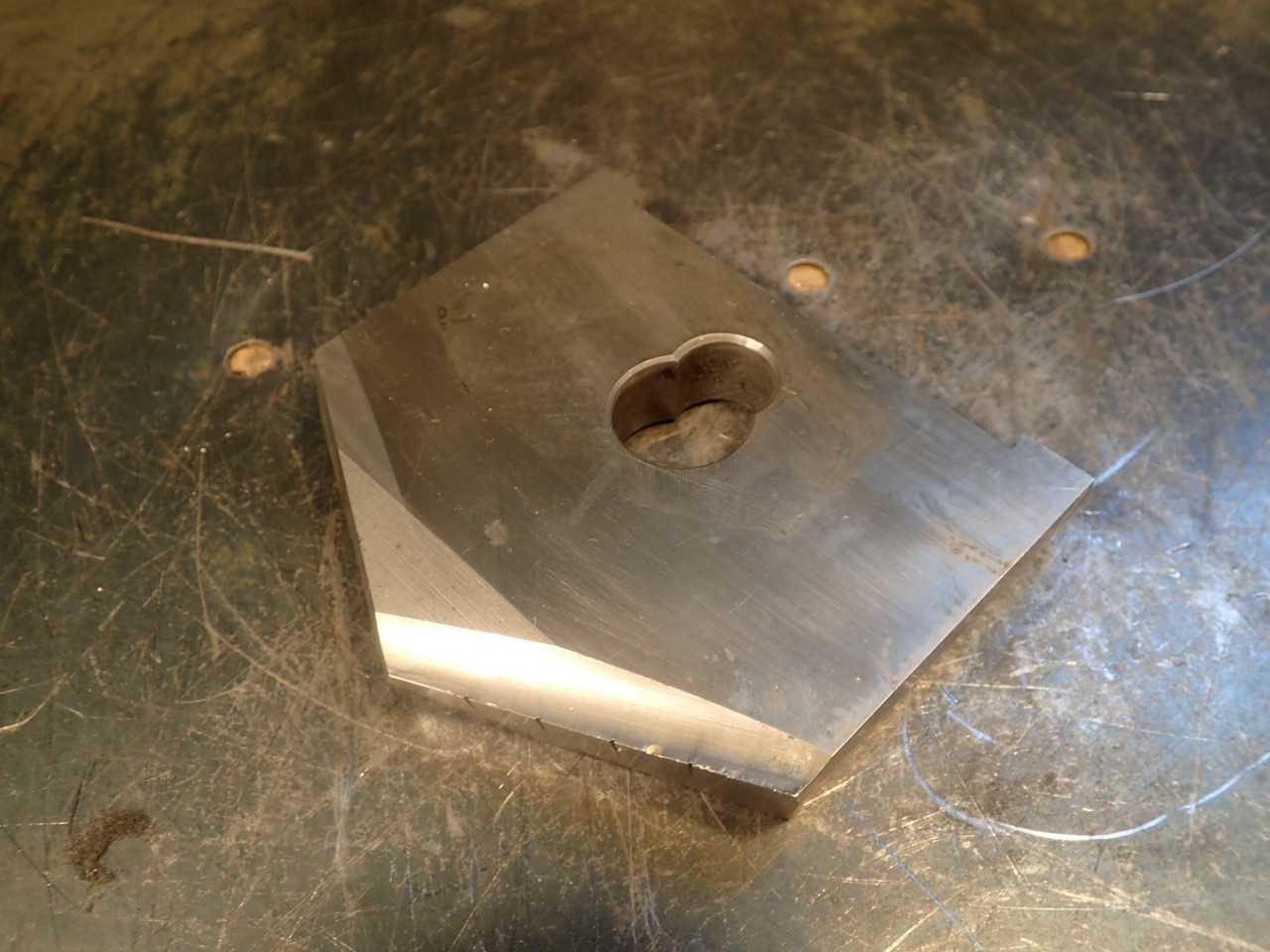 Allied Machine AMEC 4-1/16" 4.0625" Spade Drill Insert for G Series: 10274-0402 - MACHINING EQUIPMENT PARTS