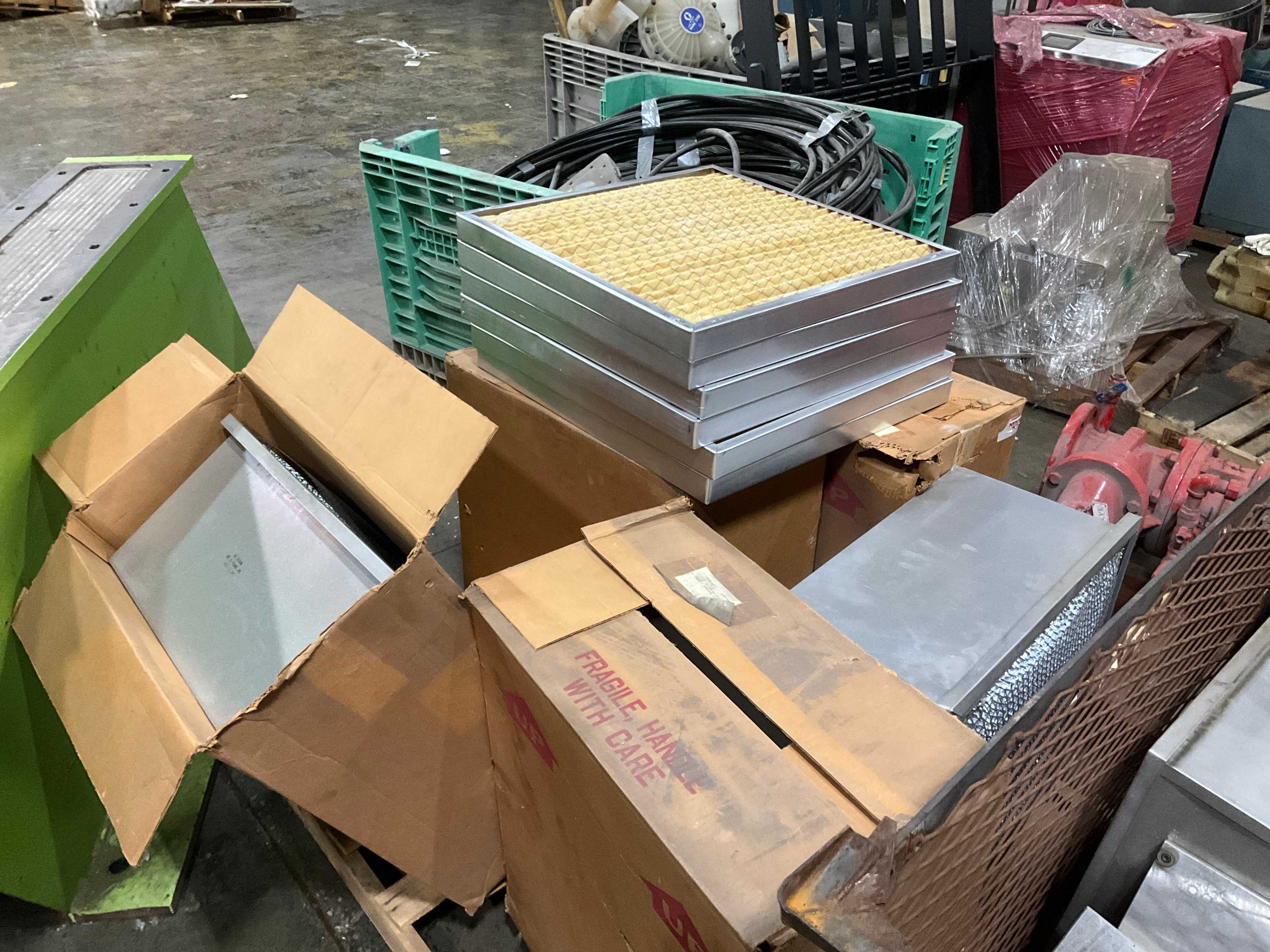 BULK LOT OF INDUSTRIAL PARTS AND FILTERS - INDUSTRIAL PARTS