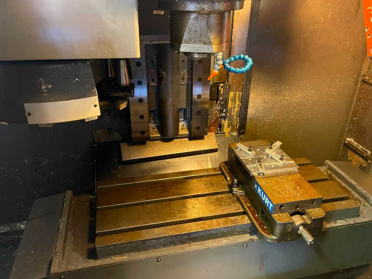 Bridgeport Interact 412 CNC Vertical Machining Center - CNC MACHINING CENTERS