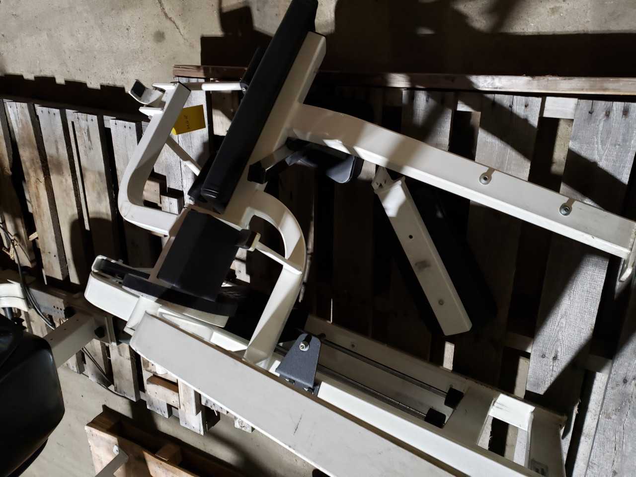 Fitness Equipment - Arm Curl - SAFETY EQUIPMENT