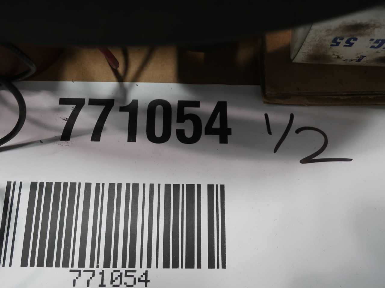 2 PALLETS OF VALVES, VALVE PARTS, PLUMBING - VALVES