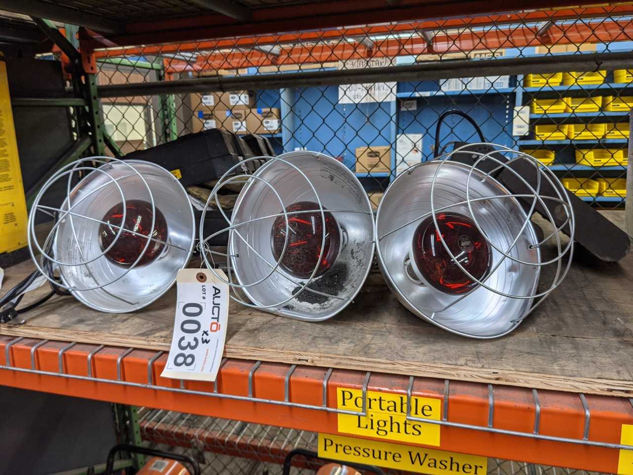 Lot of 3 Heat lamp - UNIT HEATER