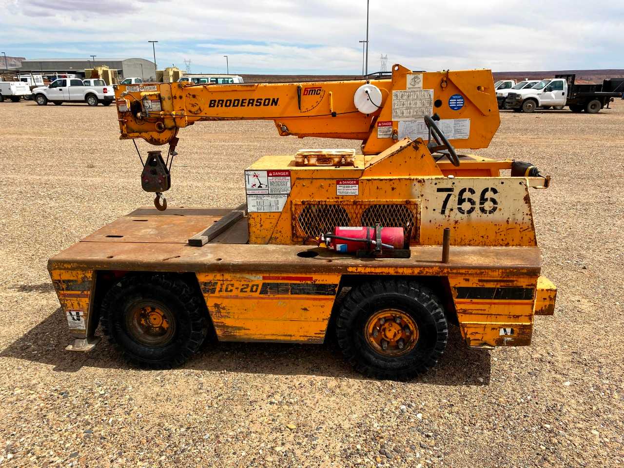 2004 Broderson IC-20-1F 2 Ton Carry Deck Crane - CRANES