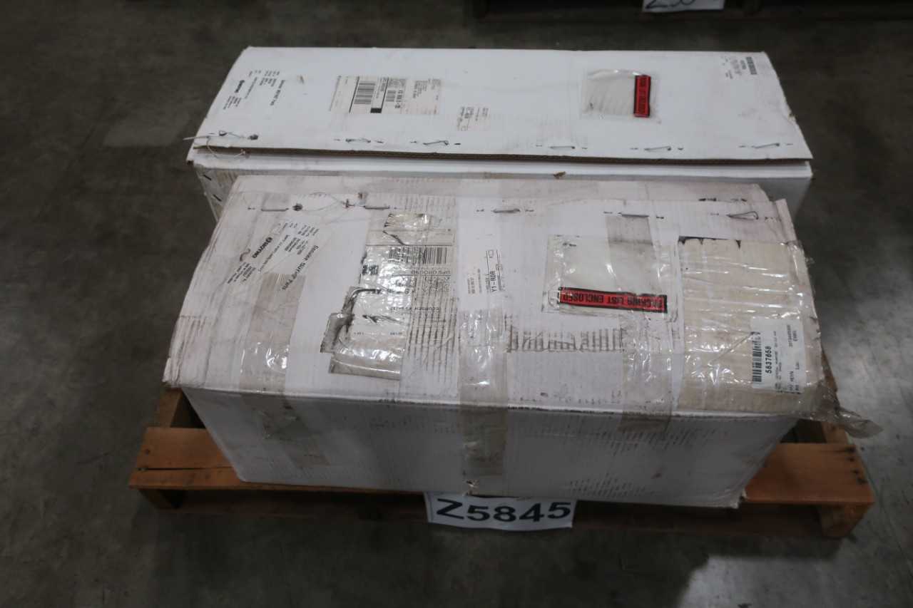 LOT OF 2 MOYNO PROGRESSIVE CAVITY PUMPS 3913445900 - CAVITY PUMP