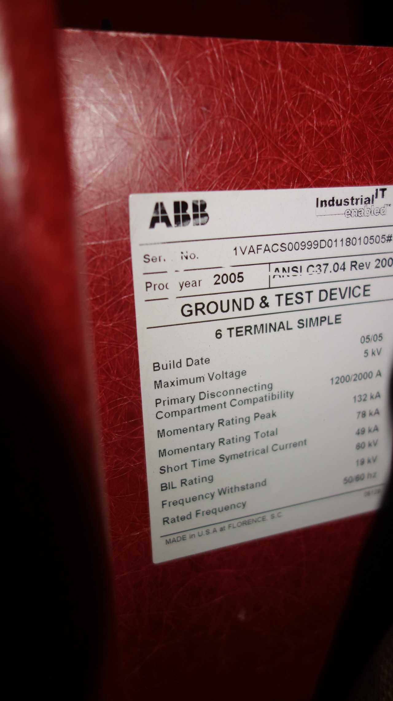 ABB 1200/2000A 5KV-AC GROUND AND TEST DEVICE - ELECTRICAL COMPONENTS
