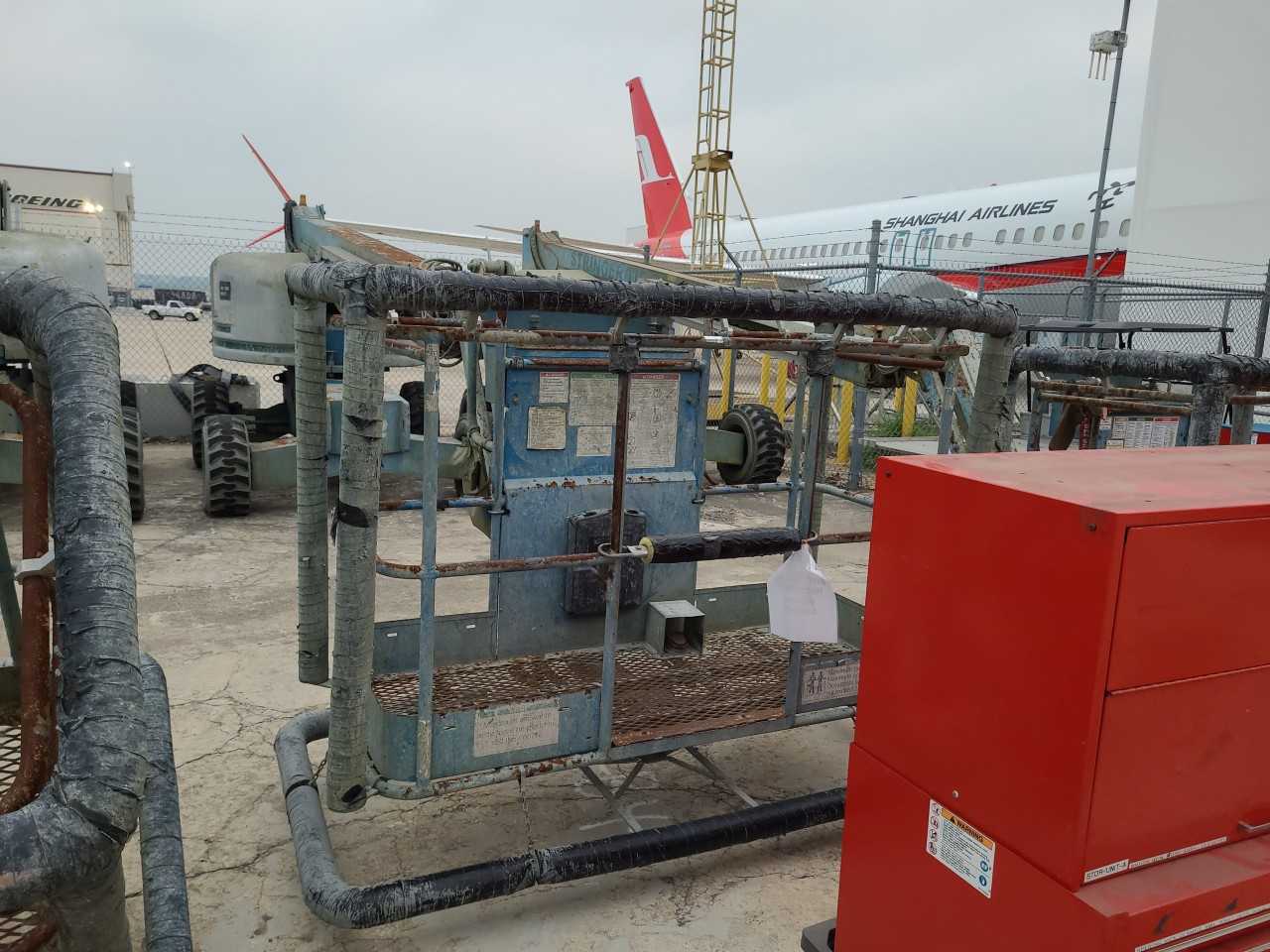 Genie S-45 4x2 (Lot 2586574) San Antonio, TX - CONSTRUCTION EQUIPMENT