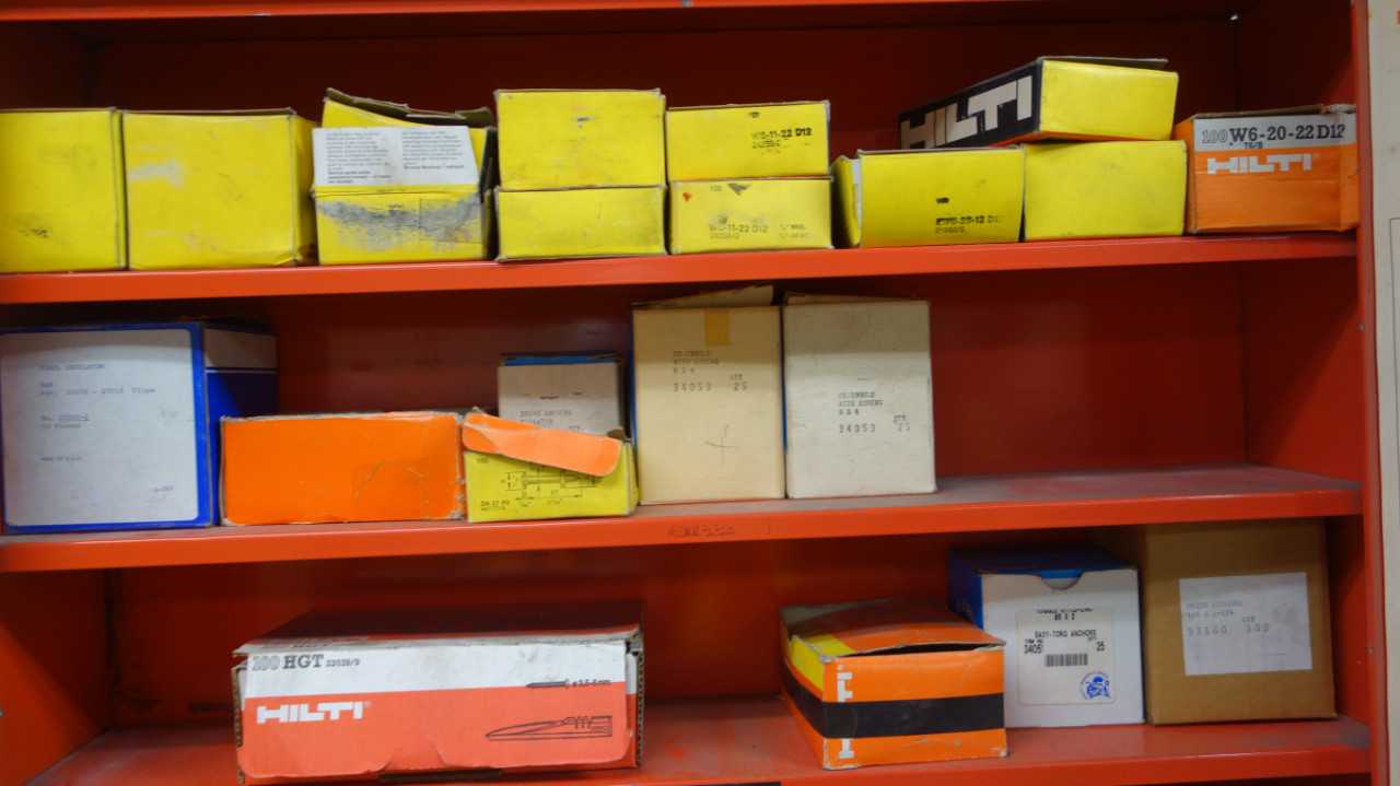 HILTI CABINET WITH FASTENERS - MISCELLANEOUS