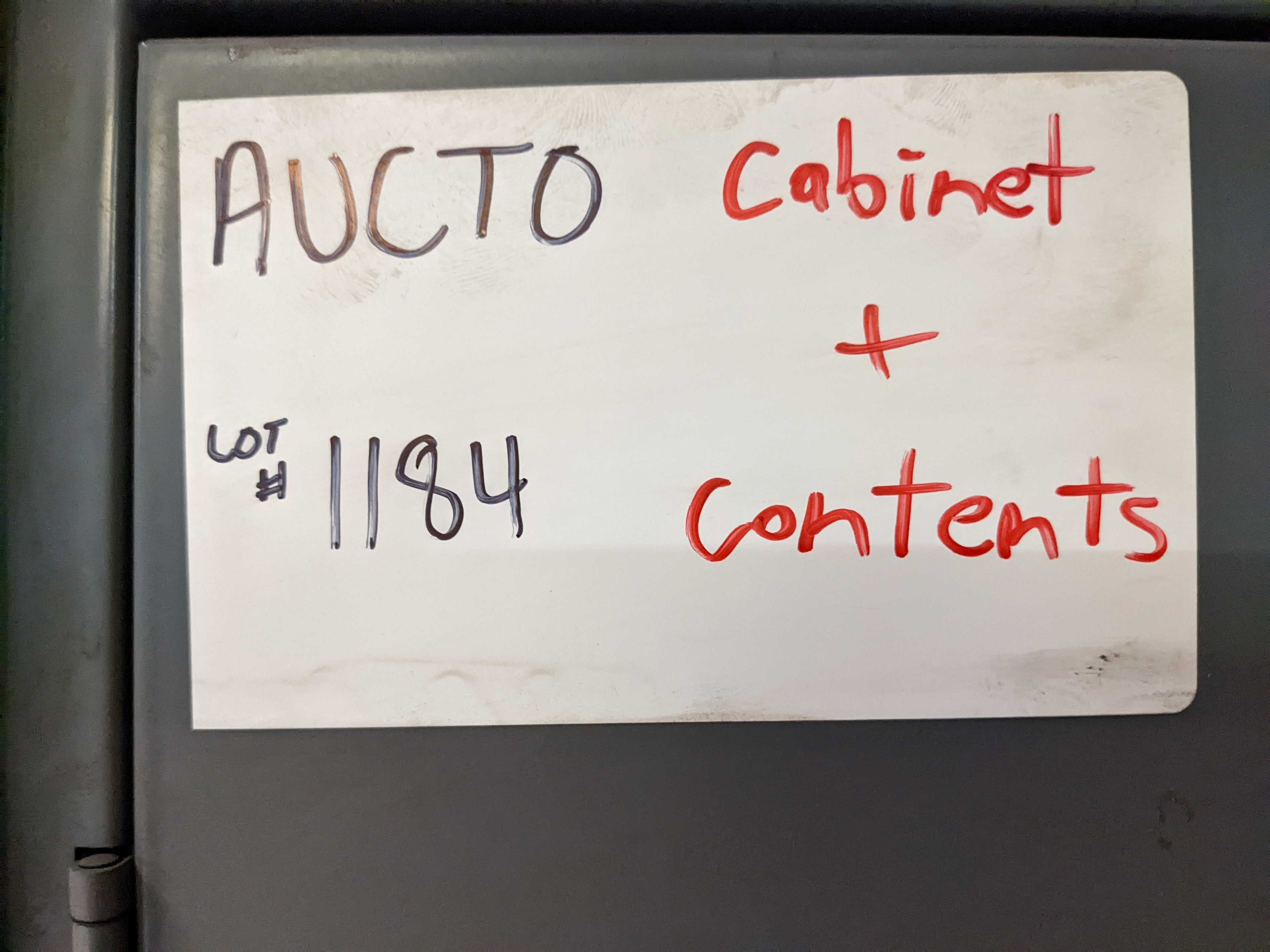 CABINET WITH CONTENTS - VALVES
