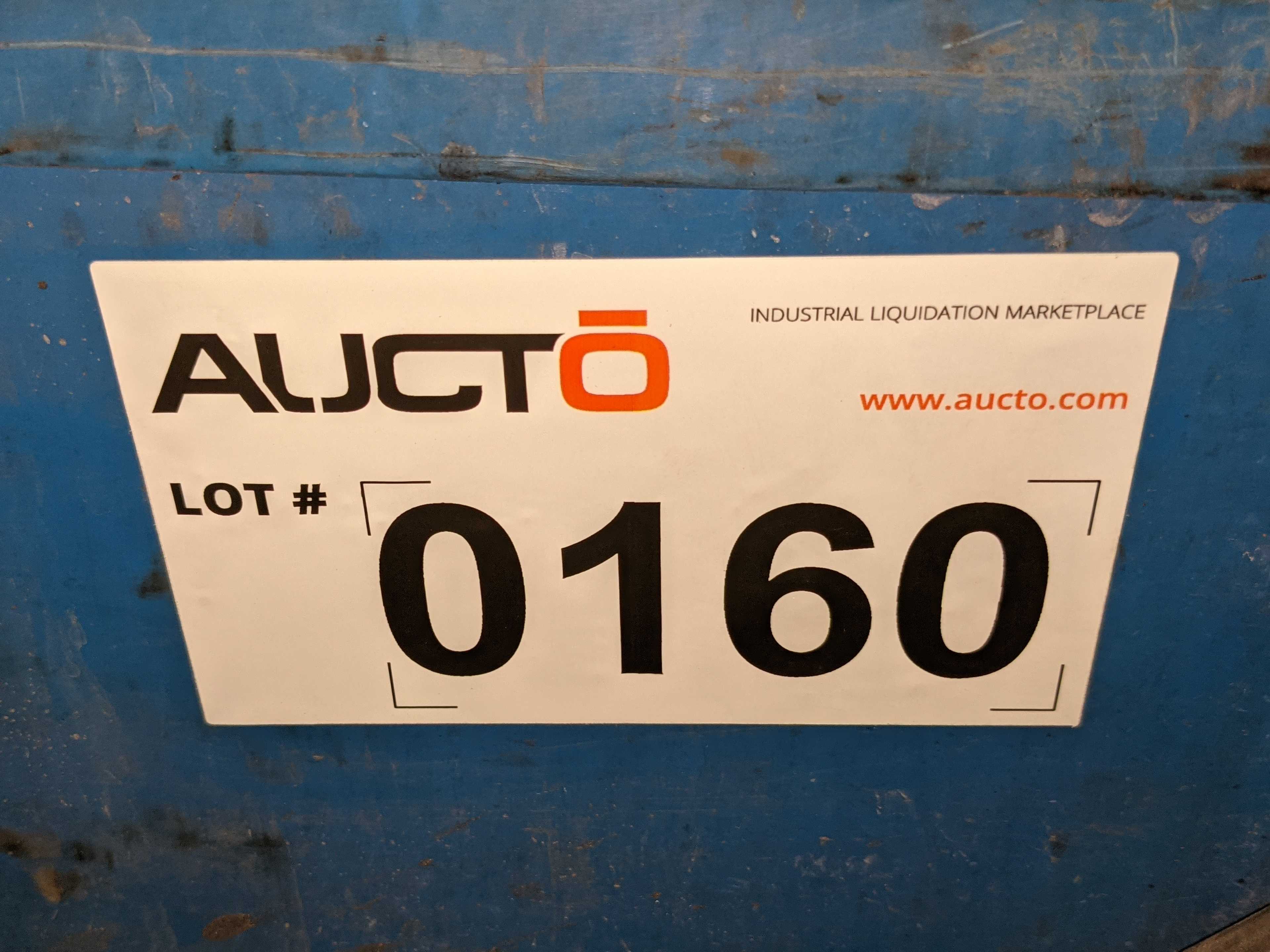 WELDER - WELDING EQUIPMENT