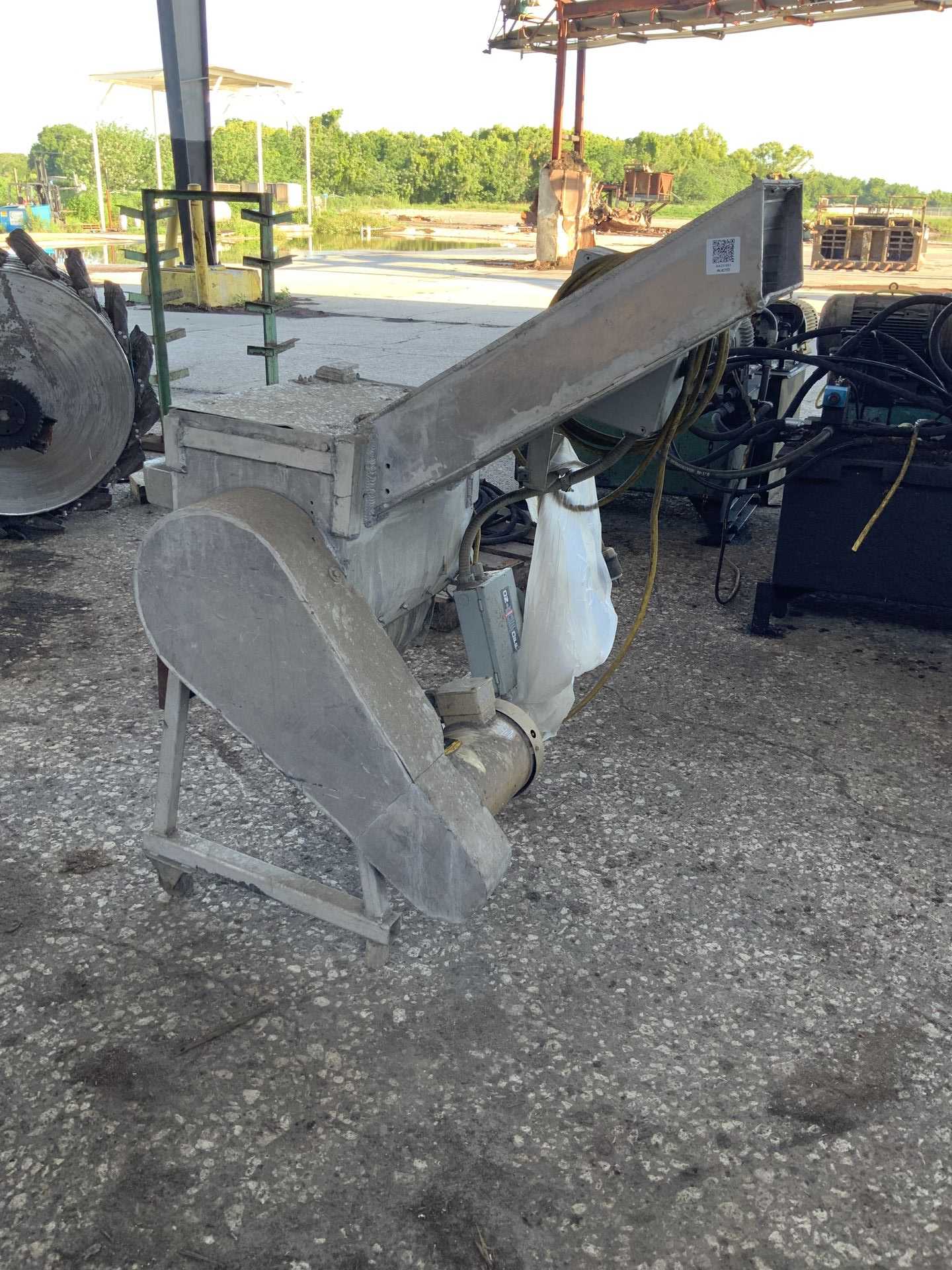 STAINLESS PADDLE MIXER, 3HP - PALLET JACKS