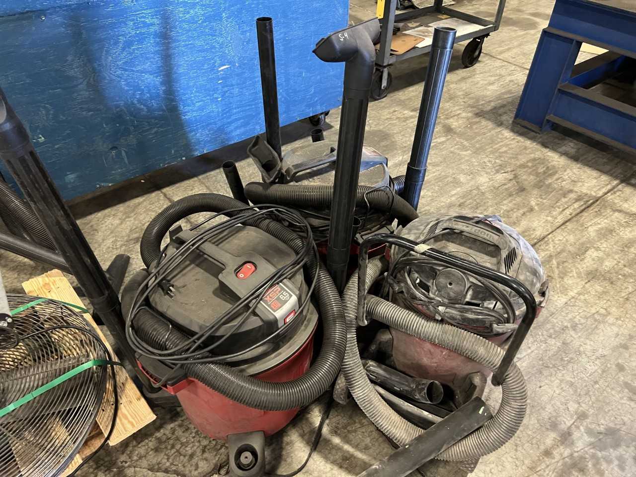 Lot of 4 craftsman XSP Extream Suction Performance 16 Gallon 6.5 peak Hp shop vac - MATERIAL HANDLING Lot of 4 craftsman XSP Extream Suction Performance 16 Gallon 6.5 peak Hp shop vac - MATERIAL HANDLING