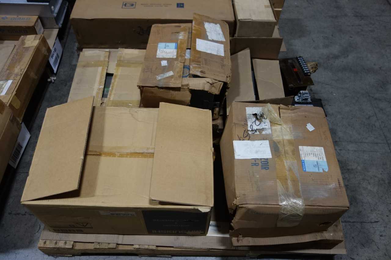 4 PALLETS OF ASSORTED ELECTRICAL - ELECTRICAL COMPONENTS