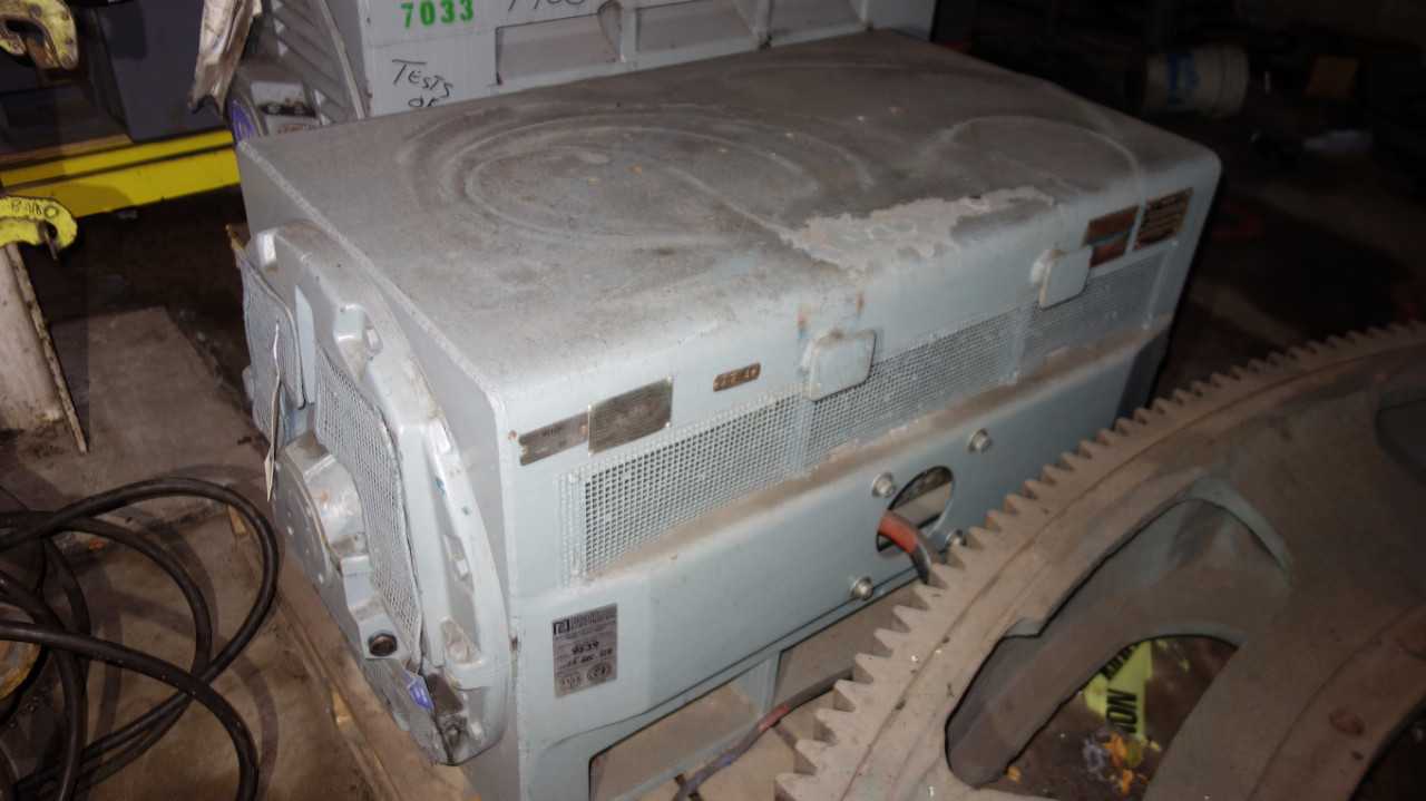 WESTINGHOUSE HSDP 600HP MOTOR 2300V 8210S 887RPM - ELECTRIC MOTORS