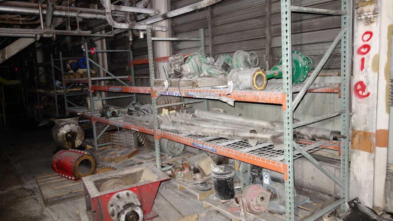 7X SECTIONS OF TEARDROP RACKING - PALLET RACKING