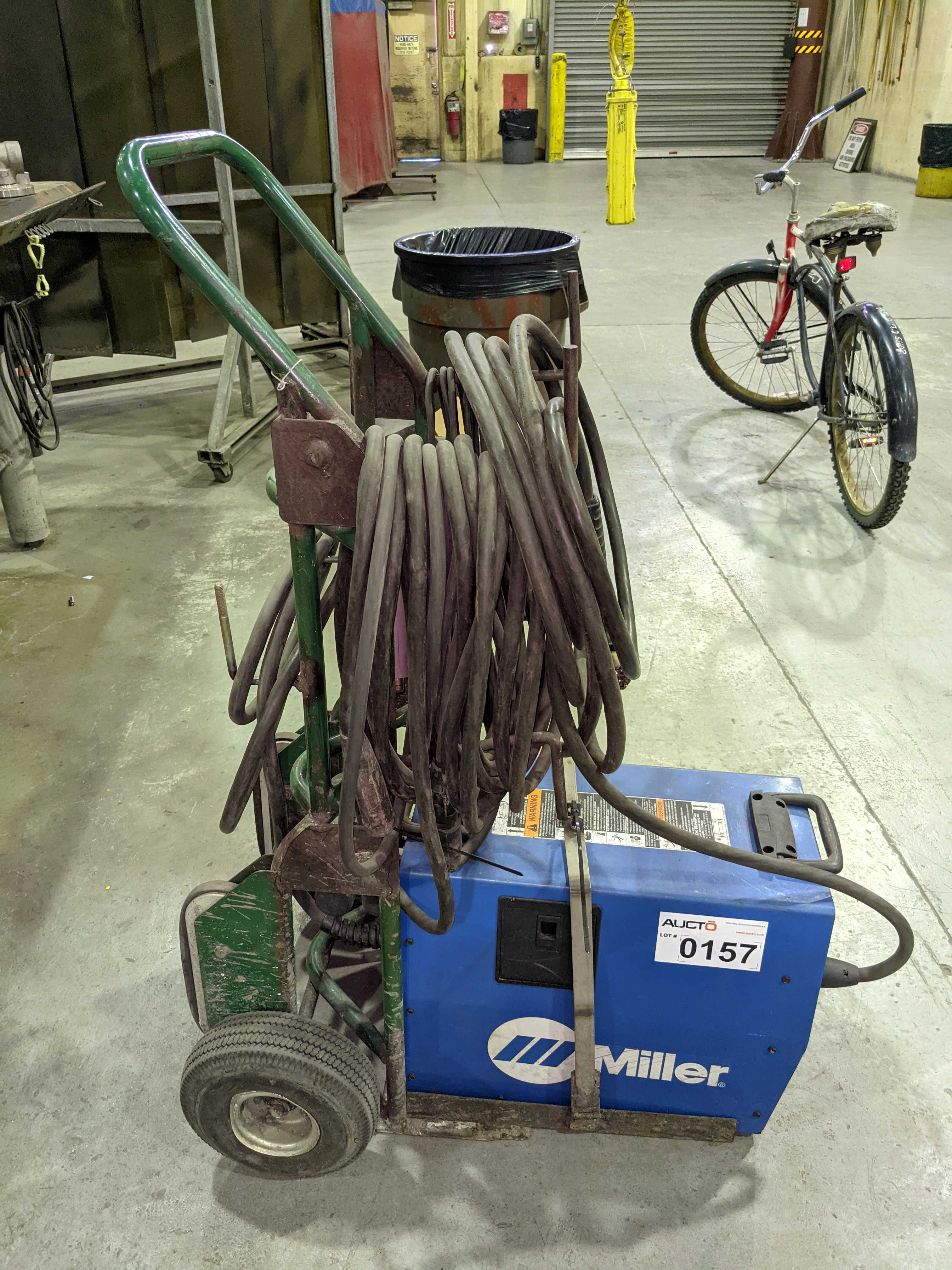 WELDER - WELDING EQUIPMENT