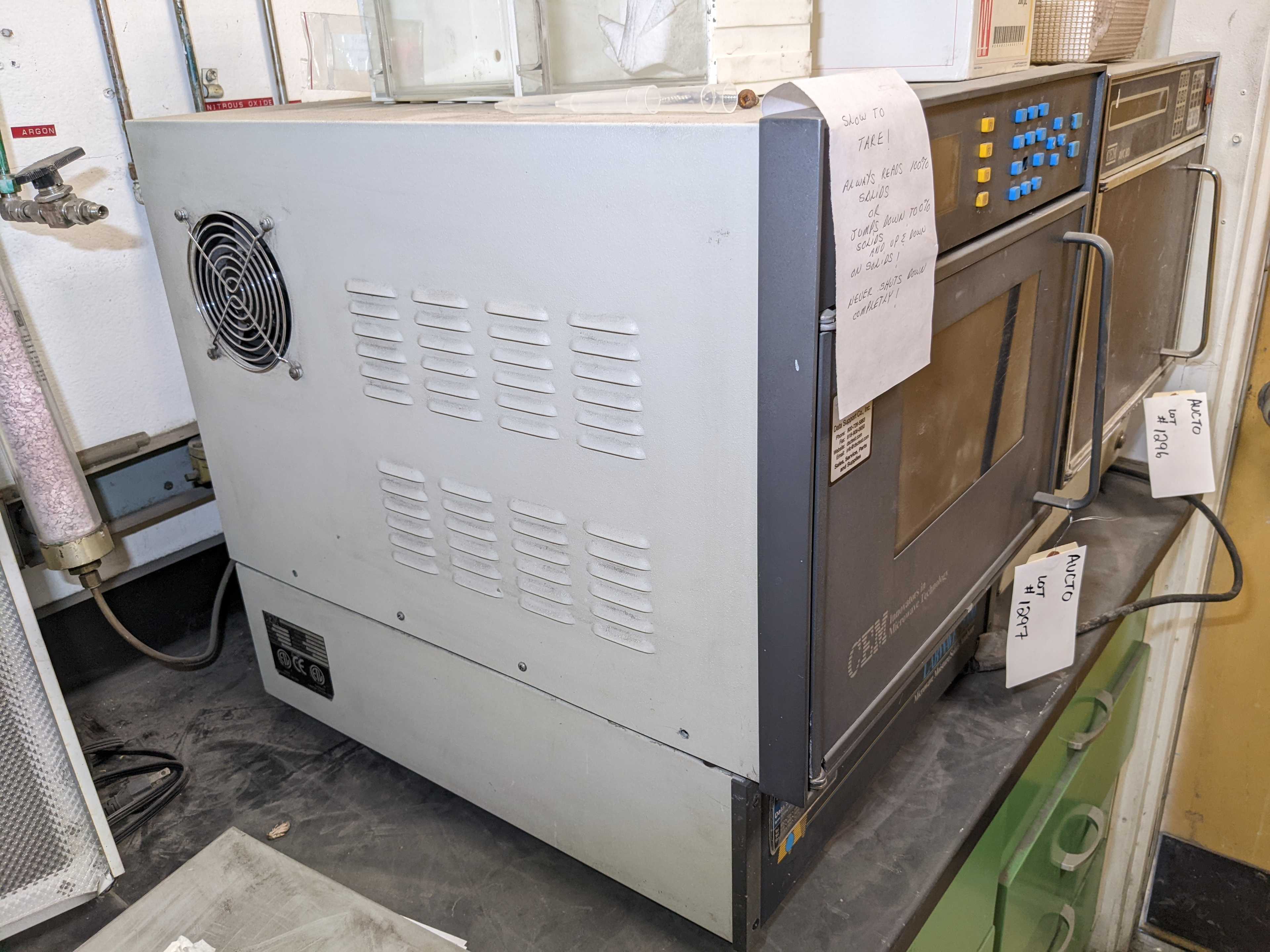 MICROWAVE MOISTURE/SOLIDS ANALYZER - LAB & SCIENTIFIC