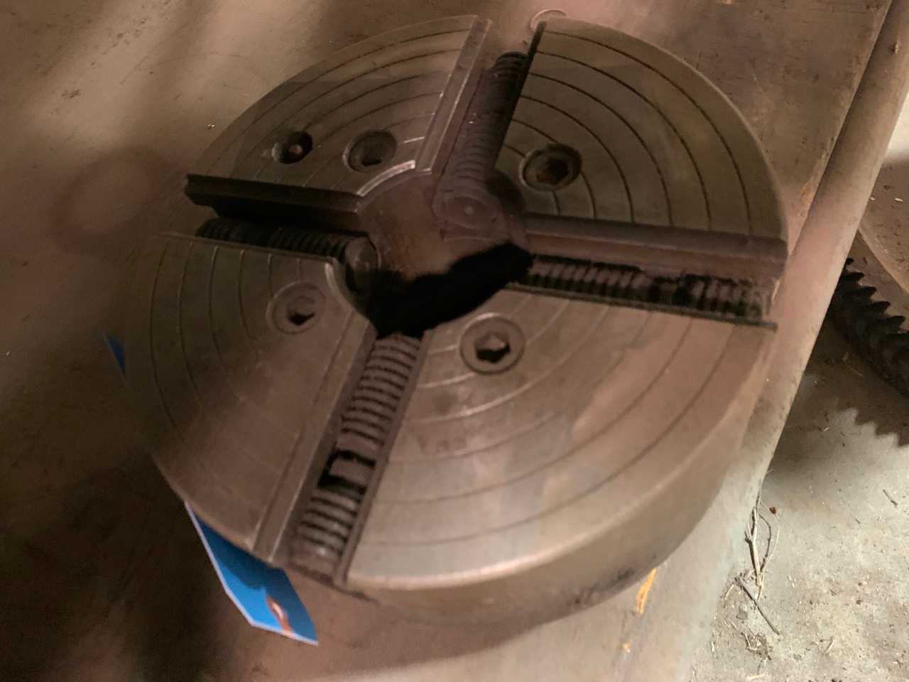 4 jaw Manual Chuck - ELECTRIC POWER TOOLS