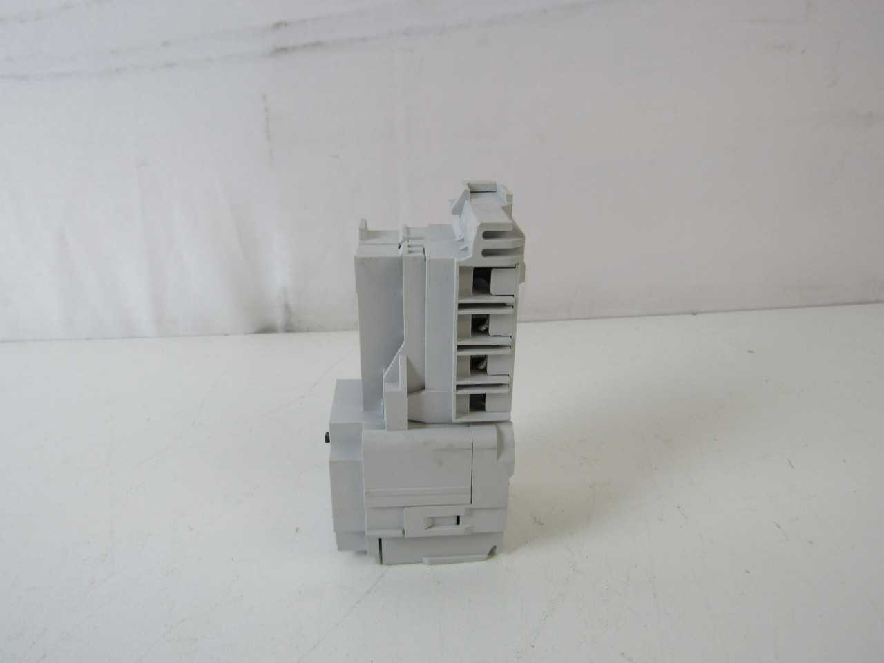 Lot of Quantity 20x NZM4-XA24AC/DC MCCB Shunt Releases - INDUSTRIAL PARTS