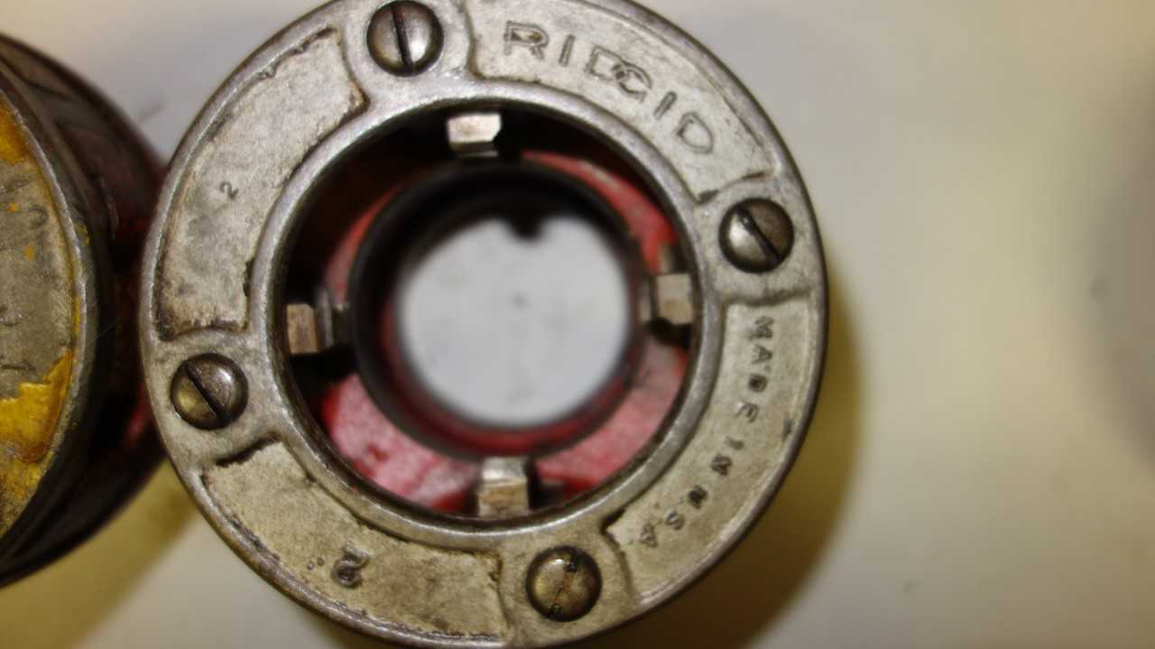 LOT OF 2 RIDGID 2 IN DIE HEADS - ELECTRIC POWER TOOLS