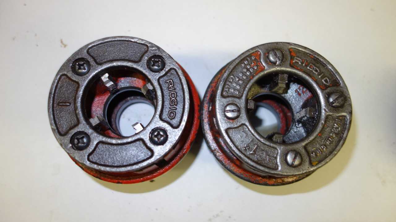 LOT OF 2 RIDGID 1 IN DIE HEADS - ELECTRIC POWER TOOLS