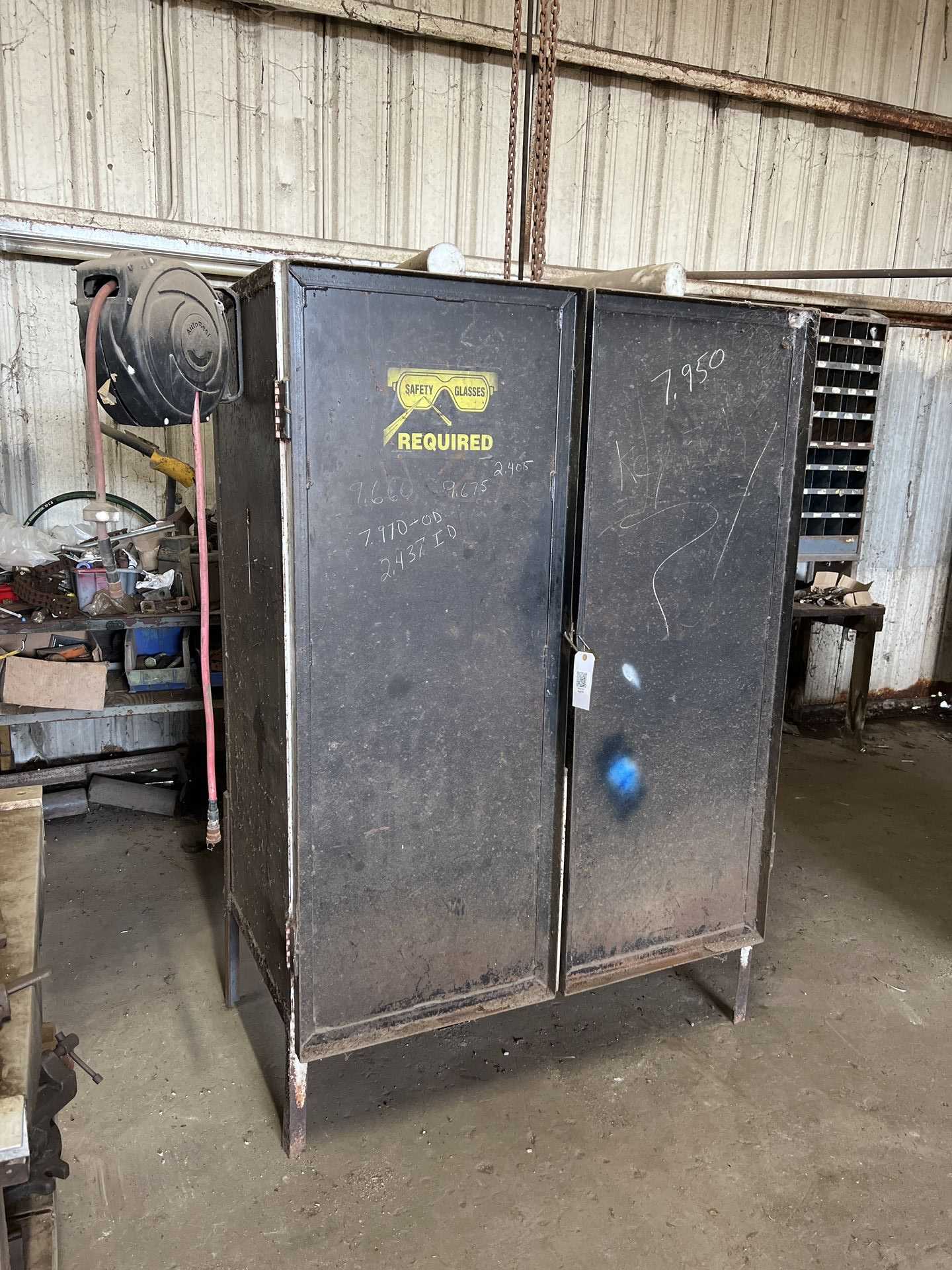 STANDING METAL CABINET WITH CONTENTS - INDUSTRIAL PARTS