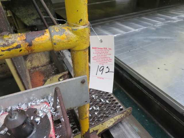 Cincinnati Milacron 5 Axis, 3-Spindle Gantry Mill - CNC MACHINING CENTERS