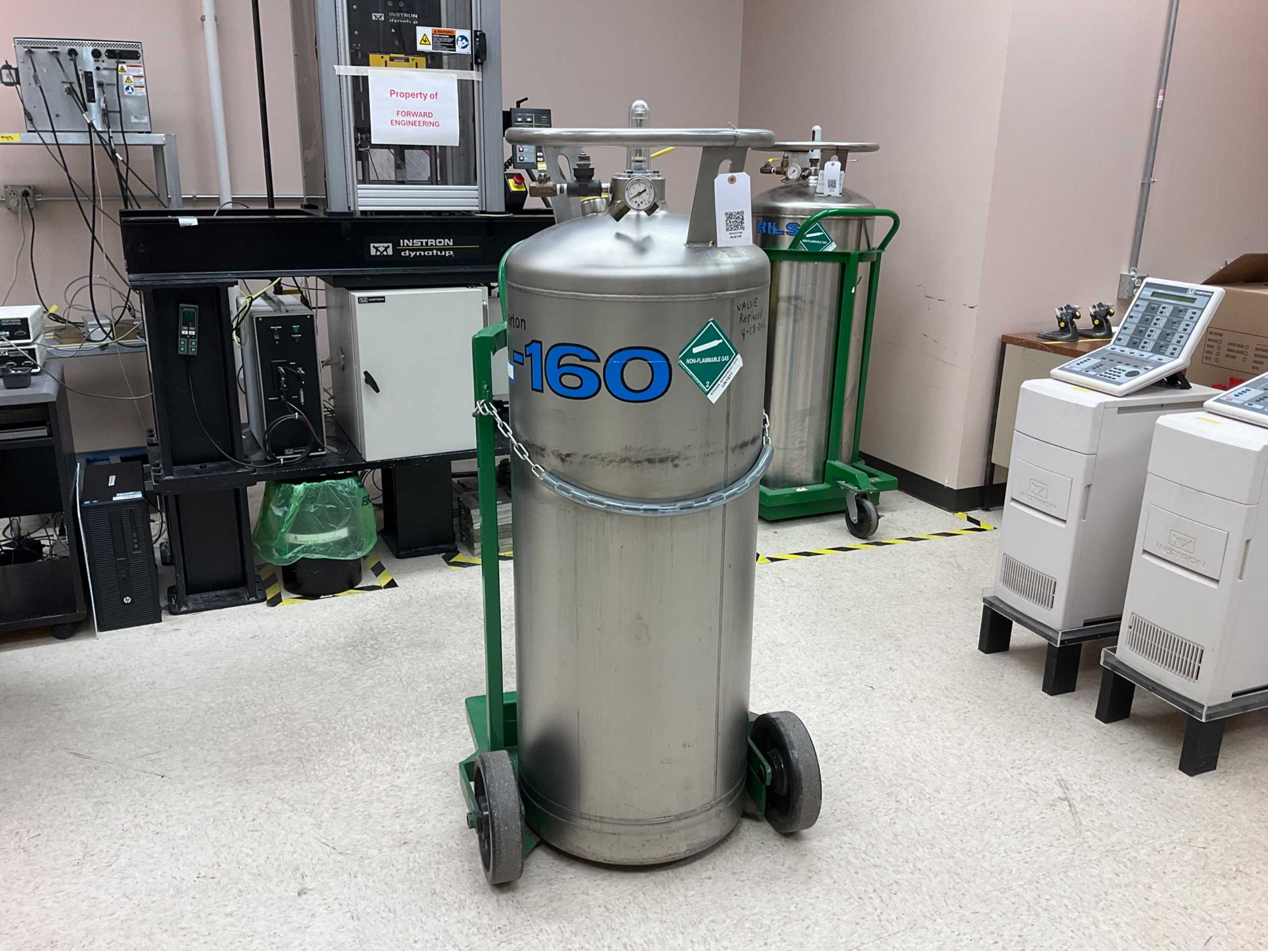 TAYLOR WHARTON XL-160 LIQUID NITROGEN TANK