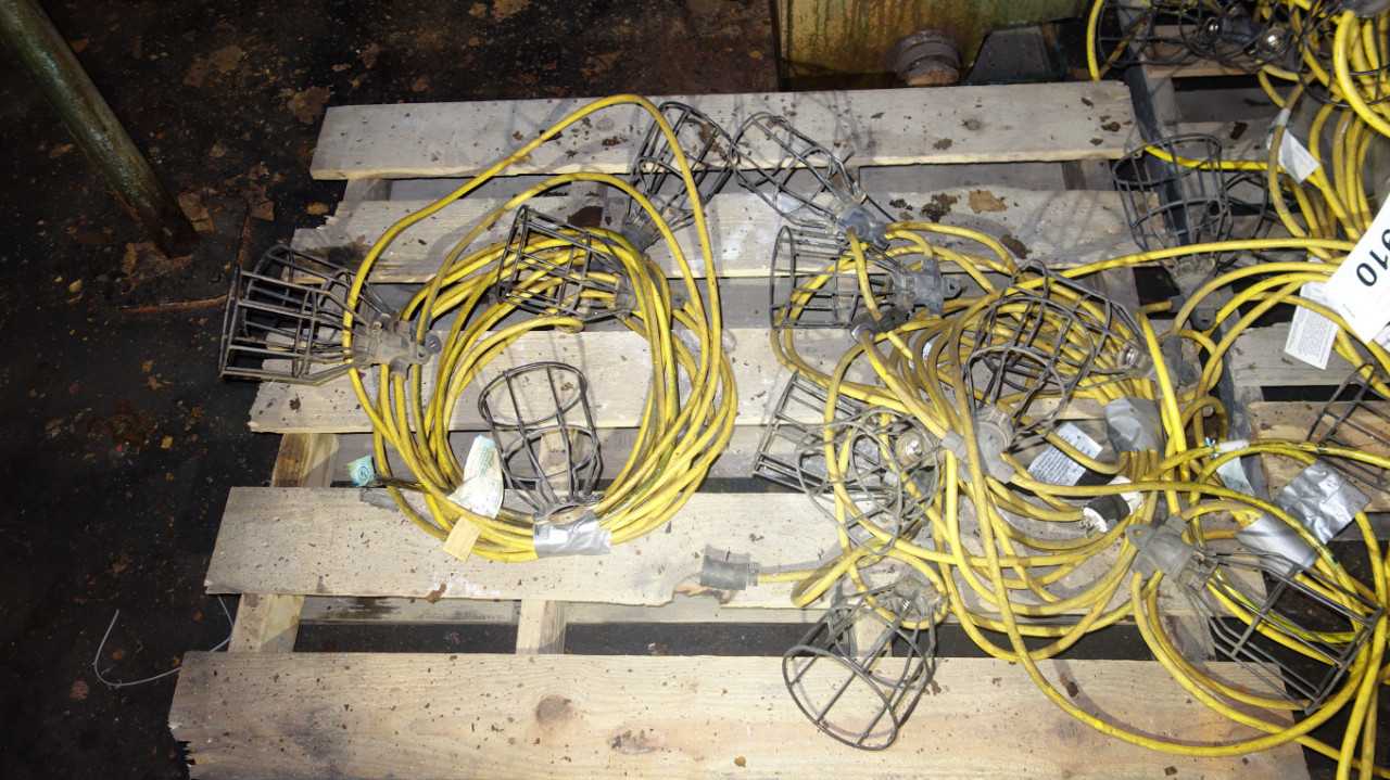 3 PALLETS OF ASSORTED ELECTRICAL EXTENSION CABLES - ELECTRICAL COMPONENTS
