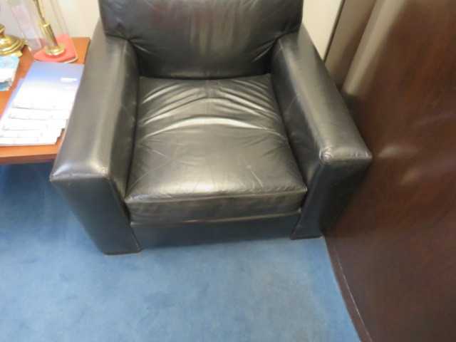 Office Furniture and Panels, Lot - MISCELLANEOUS