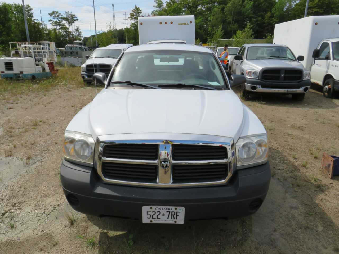 2005 DODGE DAKOTA 4X4 C PICKUP TRUCK - HYDRO EXCAVATOR TRUCKS