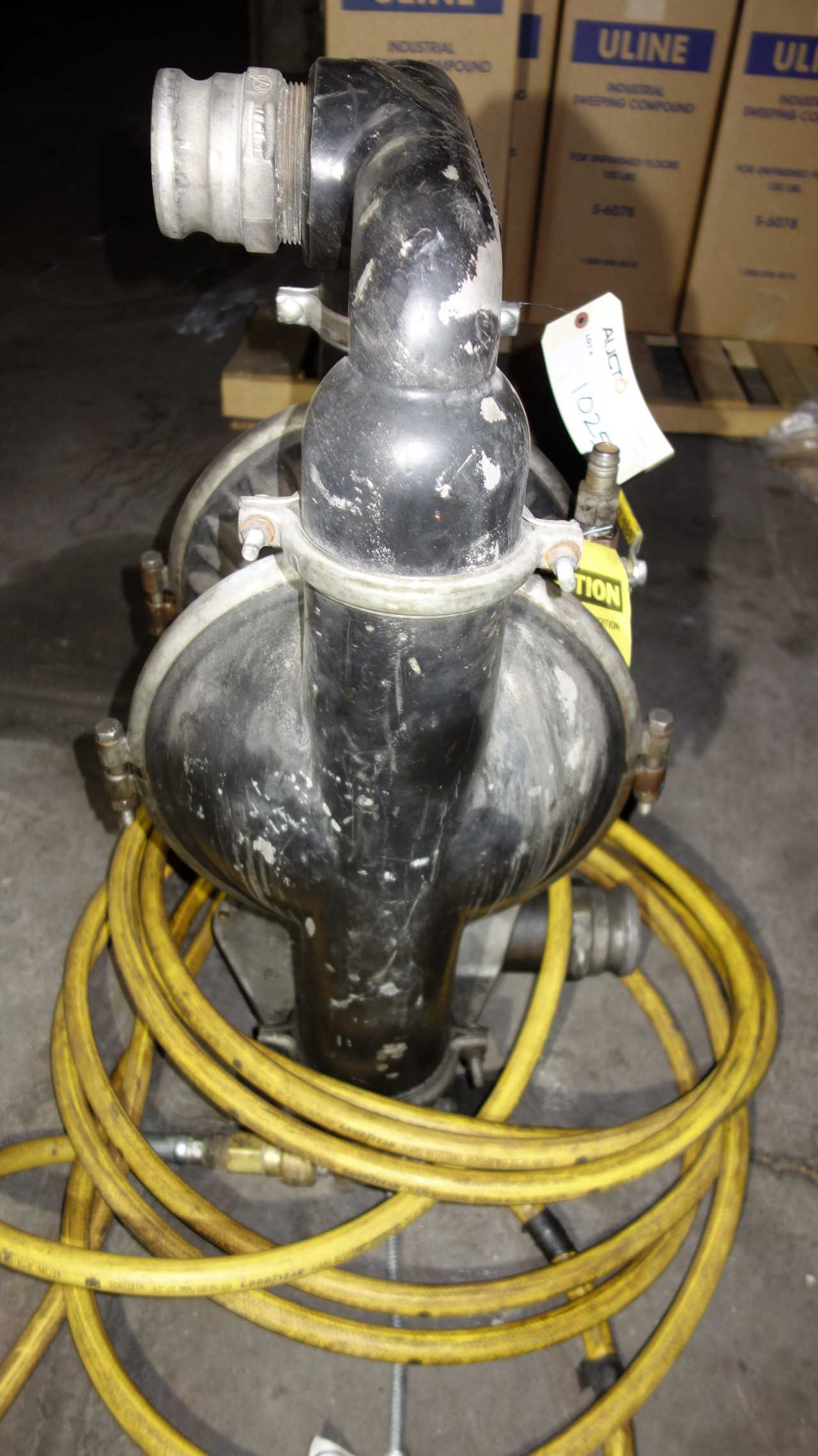 WILDEN M15 DIAPGRAGM PUMP - PUMPS