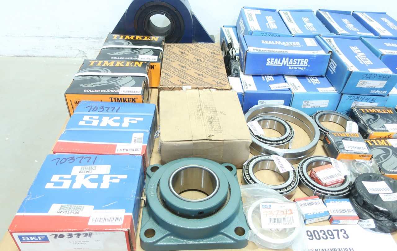 1 PALLET OF ASSORTED BEARINGS - BEARINGS