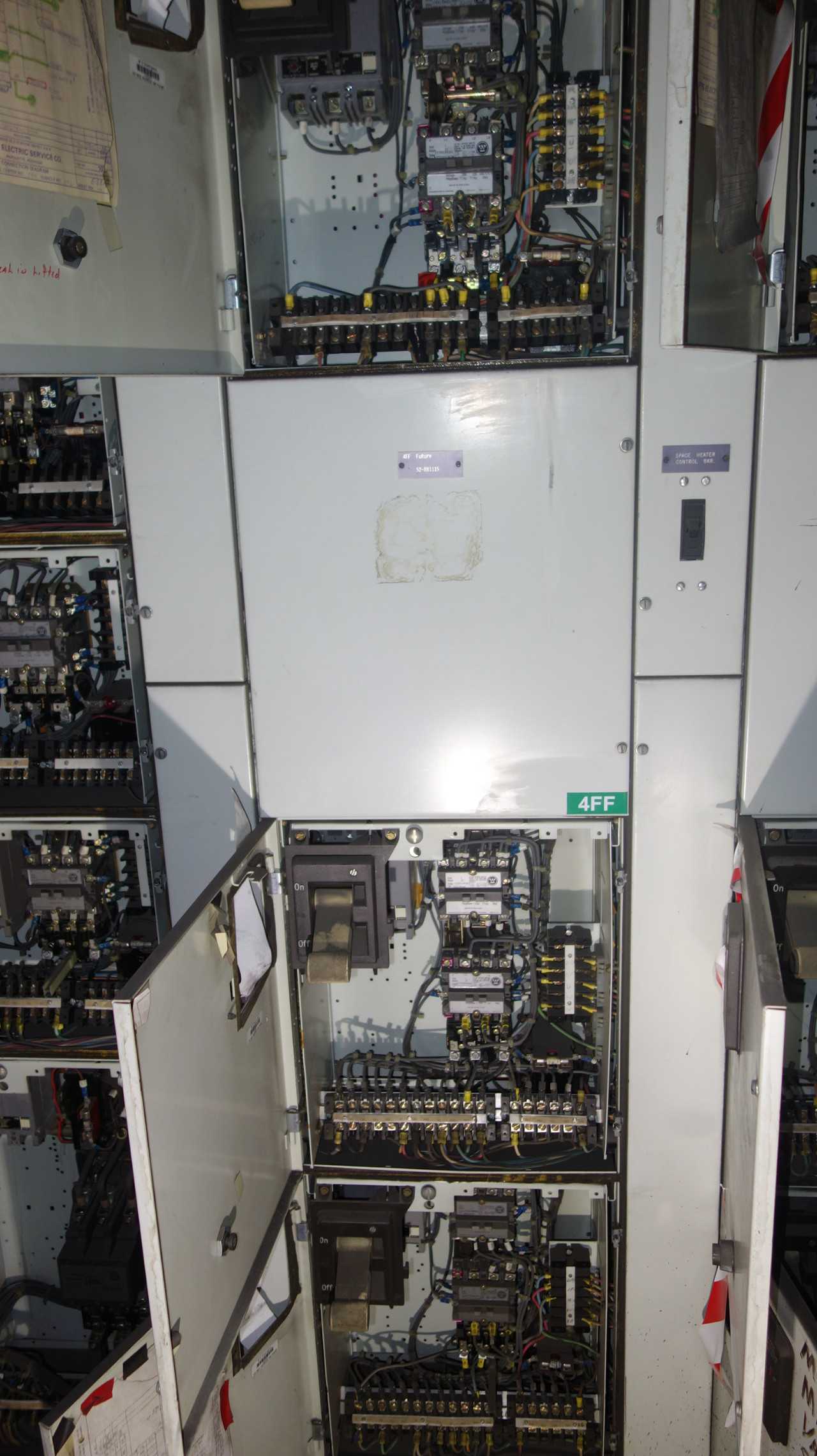 X7 VERTICAL SECTIONS OF WESTINGHOUSE MCC BUCKETS - MOTOR CONTROL CENTERS
