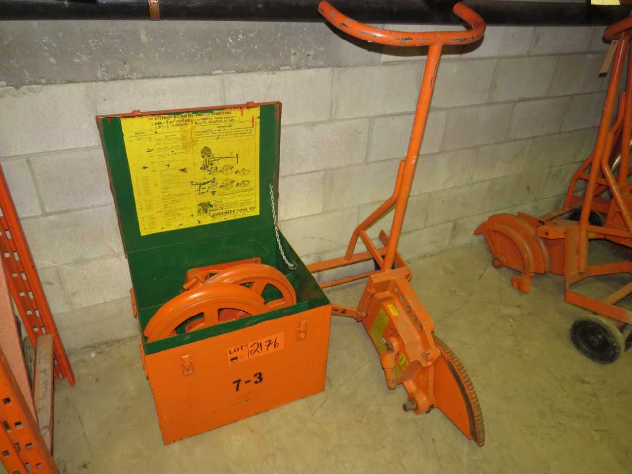 GREENLEE 1818 MECHANICAL PIPE BENDER 1/2" TO 2" W/ SHOE STORAGE BOX - ELECTRIC POWER TOOLS