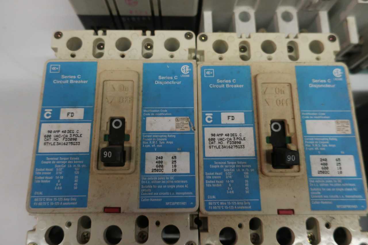 LOT OF 9 ASSORTED EATON CUTLER HAMMER CURCUIT BREAKERS - CIRCUIT BREAKERS