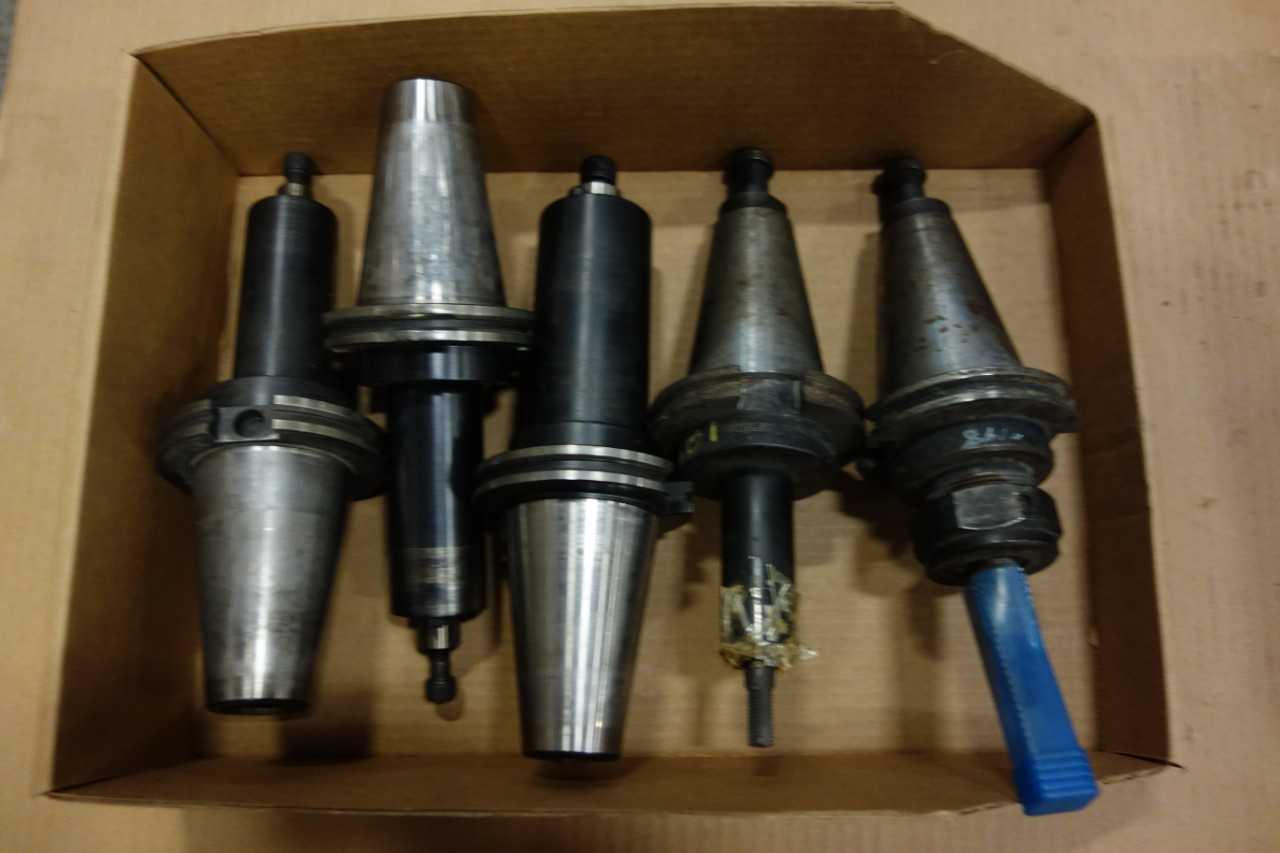 LOT OF ASSORTED CAT50 TOOL HOLDERS - PARLEC - ELECTRIC POWER TOOLS