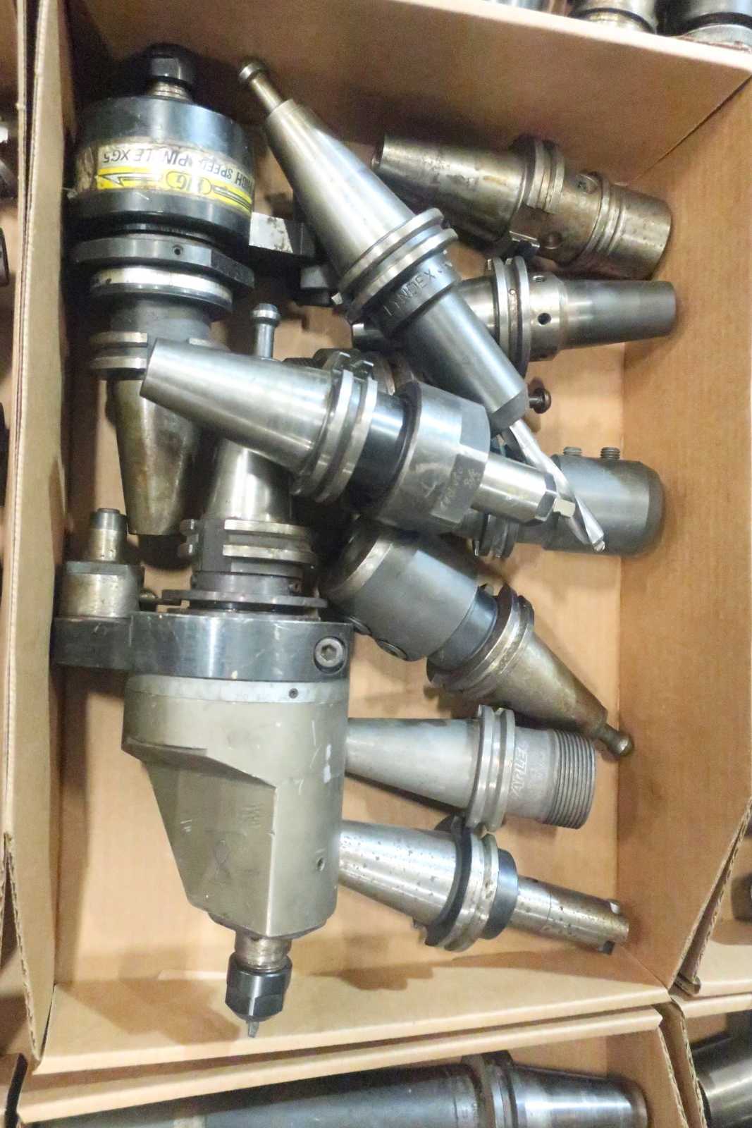 LOT OF ASSORTED CAT40 TOOL HOLDERS WITH ATTACHMENTS - ELECTRIC POWER TOOLS