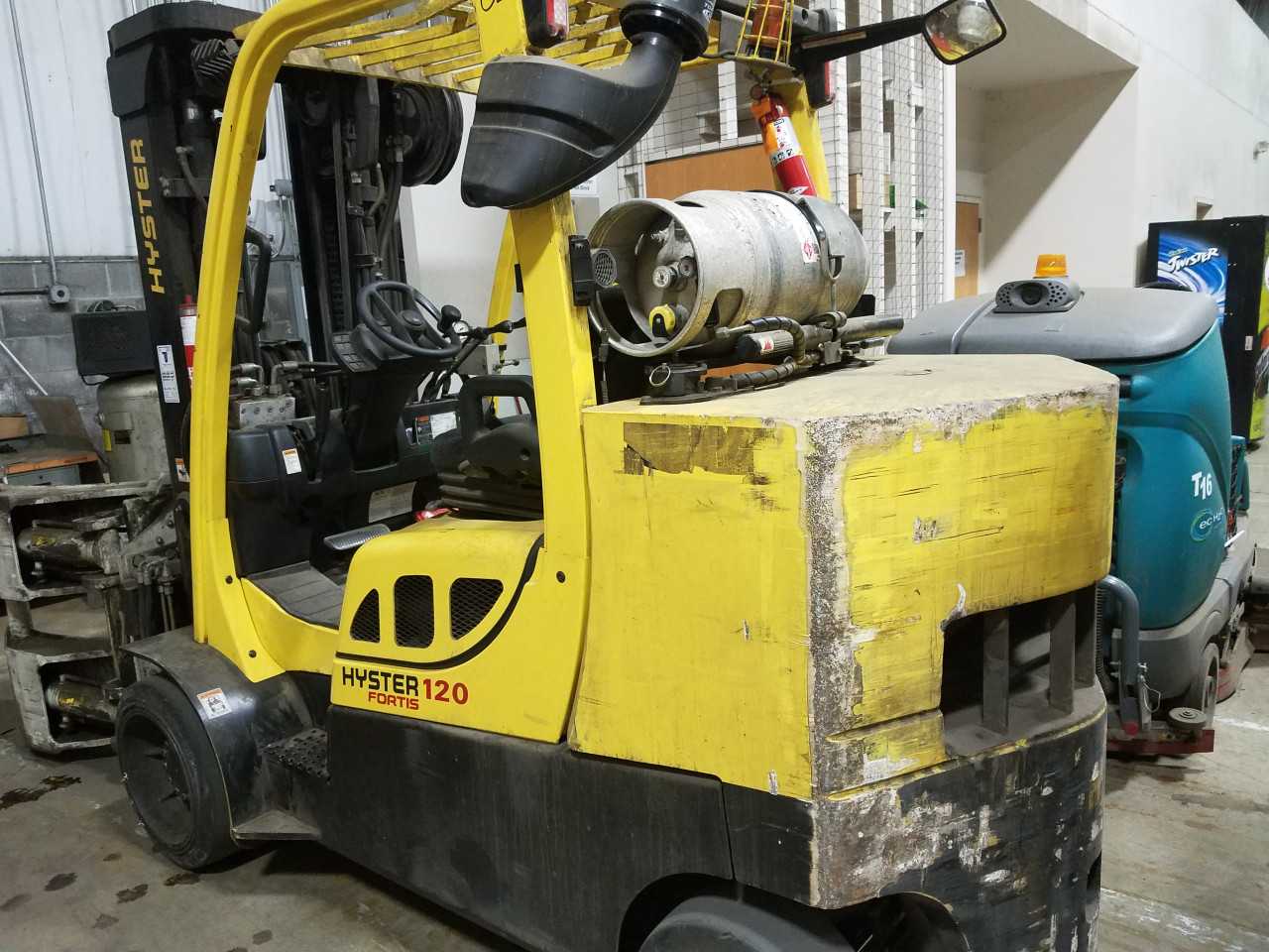 2011 Hyster S120FTPRS LP sitdown counterbalance, Liverpool (Syracuse), NY - FORKLIFTS